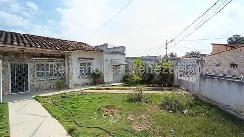 Se Vende Amplia Casa En La Concordia, Barquisimeto (gas Directo Y Sin Cortes De Luz). Fc # 26-16793.