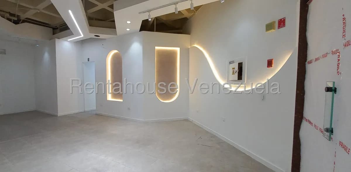 Comercial (Local Comercial) en Venta en Santa Fe Norte, Distrito Metropolitano