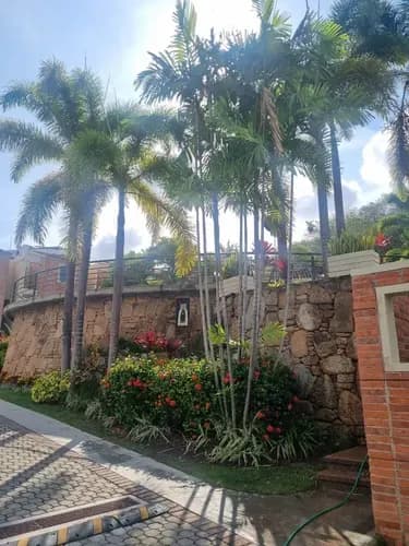 Leandro Araque Inzitu Realtors Alquila Exclusivo Townhouse Amoblado En Residencias Vista Lago Altos De Guataparo