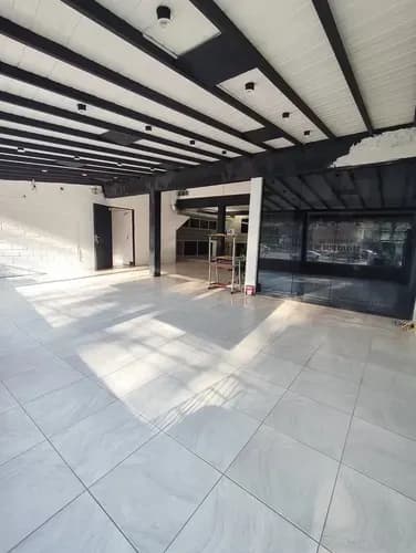 Local Comercial En Alquiler Avenida Don Julio Centeno