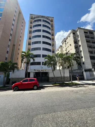 Apartamento En Venta, Urb, Sabana Larga, Prebo, Gas Directo, Sn