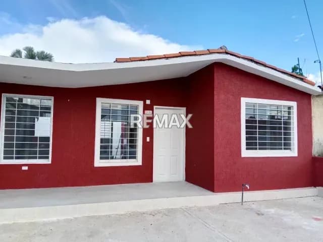 Casa en alquiler ubicada en Urb. Bosques de Camoruco - Acarigua