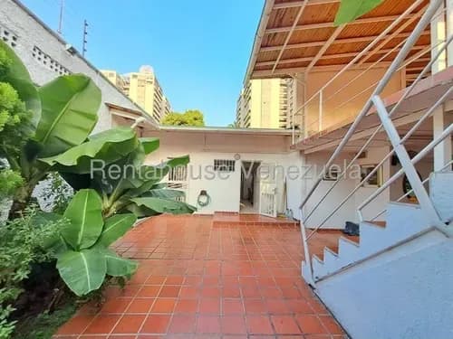 Casa En Venta En Los Palos Grandes Jr
