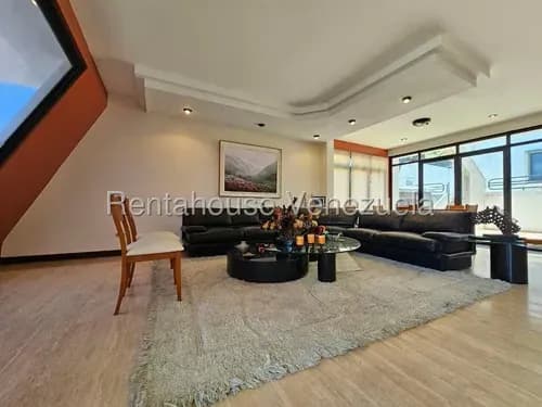 Hermosa Casa En Venta Cumbres De Curumo Mls #26-5869