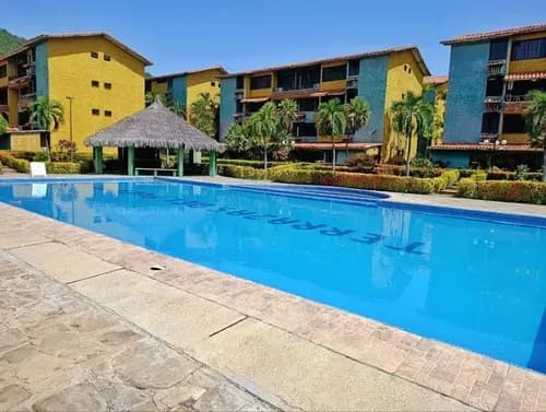 En Venta Apartamento En Barcelona C.r. Terrazas Del Puerto L