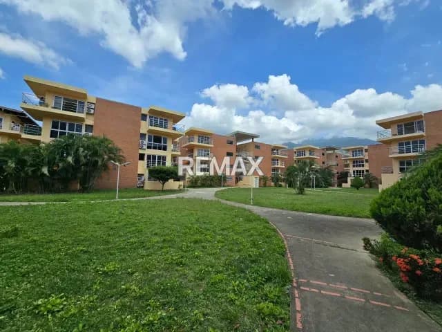 Venta Apartamento Planta Baja Res. Las Bonitas Valle Arriba Guatire