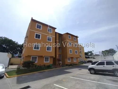Dennymar, Alquila Bello Apartamento En Cabudare Chucho Brriceño, Con 2 Habitaciones 1 Baño, Con Facil Acceso, En Optimas Condiciones! Contactame B6a14095.