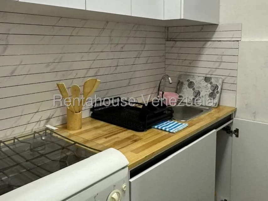 Apartamento (1 Nivel) en Alquiler en Parroquia San Jose, Distrito Metropolitano