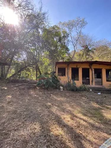 Leandro Araque Inzitu Realtors Ofrece En Venta Terreno Como Oportunidad De Inversion Estrategica Ubicado En El Solar De Guataparo: Un Lienzo En Blanco Para Su Gran Proyecto