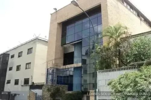 Edificio Comercial En Caracas, El Recreo