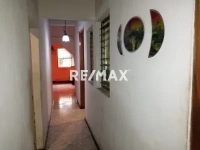 Casa Cómoda en Alquiler 80 M2 Los Frailes Catia Caracas