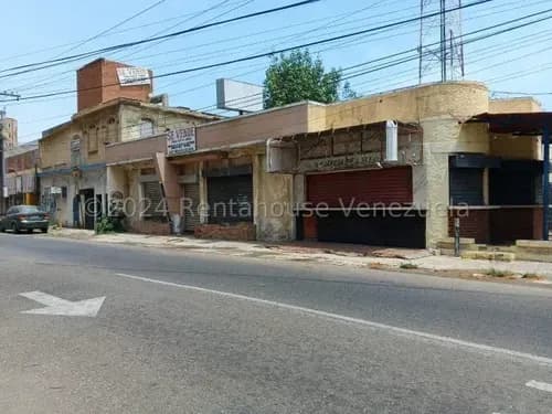 Venta De Local Comercial Ubicado En Esquina Cerca Del Centro Comercial Salto Angel ..mls 24-22992..kb