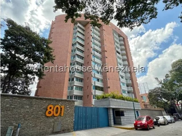 Apartamento (1 Nivel) en Alquiler en El Rosal, Distrito Metropolitano