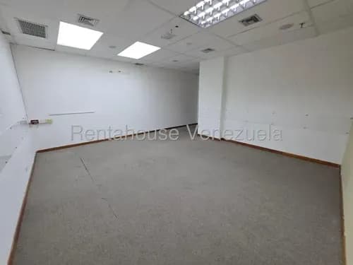 Oficina En Venta En El Rosal, Caracas 26-13603 Yf