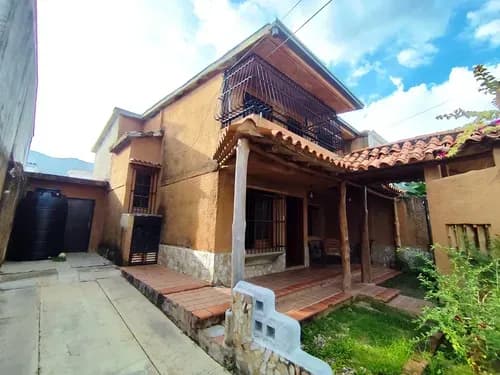 Casa En El Pinar Naguanagua, Calle Cerrada Pozo Propio. Plc-1218