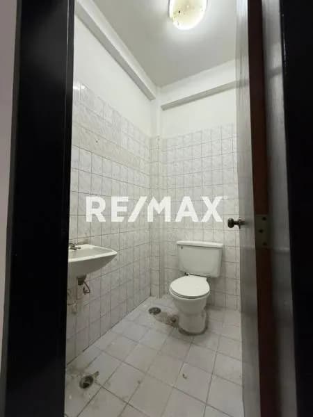 CONSULTORIO EN ALQUILER CALLE 22 ENTRE CARRERAS 19 Y AVENIDA 20