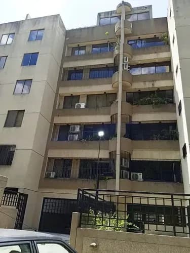 Urb. Miranda - 228 Mts2