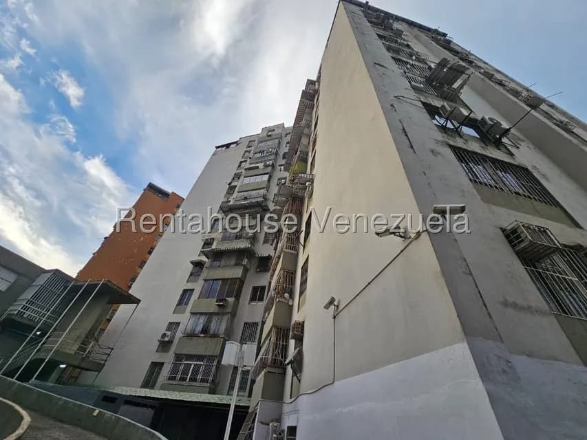 Apartamento (1 Nivel) en Venta en Urbanizacion El Centro, Aragua