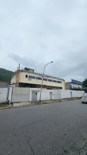 Edificio - Zona Industrial Del Este, Guarenas
