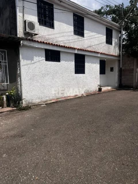 Linda casa en Alquiler