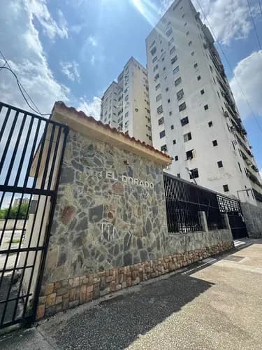 Apartamento En Venta En Naguanagua Res El Dorado