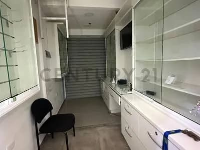 Dos Locales en uno