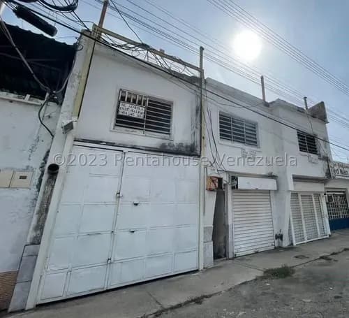 Galpón Con Local Y Casa Comercial En Venta En Zona Comercial De Maracay 23 De Enero Excelente Para Comenzar Tu Nuevo Proyecto Nela 25-16843