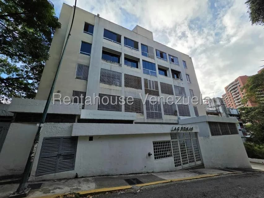 Apartamento (1 Nivel) en Alquiler en Los Chaguaramos, Distrito Metropolitano