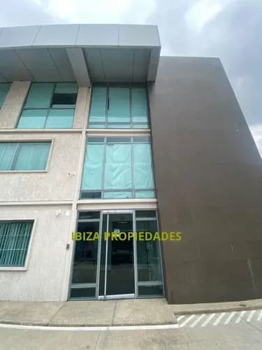 Ibiza Propiedades 001 Vende Moderno Conjunto Empresarial