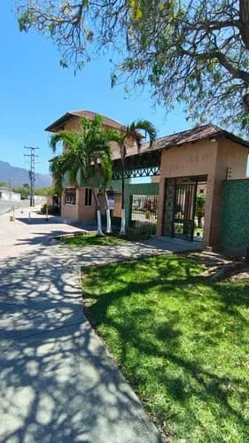 Apartamento En Venta Resd Brisas Del Valle. Planta Baja Amoblado (ac)