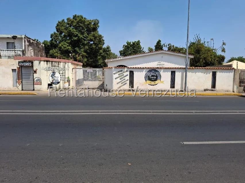 Casa (1 Nivel) en Venta en Carretera H, Zulia