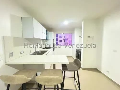 Lcda. Milagros Carrasquel Apartamento Alquiler Barquisimeto Lara Zona Este Ciudad Roca Economica Residencial Economico Código Inmobiliaria Rent-a-house 26-14799