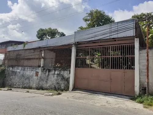Best House Vende Casa Bifamiliar En La Urbanización Macarena Sur Los Teques
