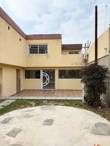 Om/ En Venta Casa Con Terreno En Urbanizacion Cafetal, Naguanagua, Valencia, Carabobo