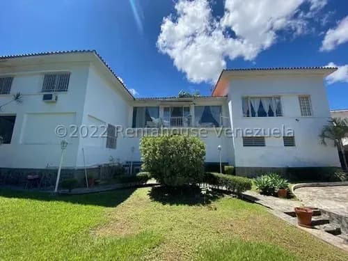 LG Vendo Casa A Remodelar En La Zona Mas Exclusiva De La Urb. Valle Arriba 2065mtrs De Terreno Oportunidad Unica! Muy Cerca De La Embajada Americana