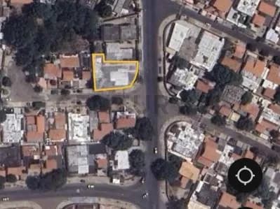 Oportunidad de desarrollo en esquina, Urb. IRAMA