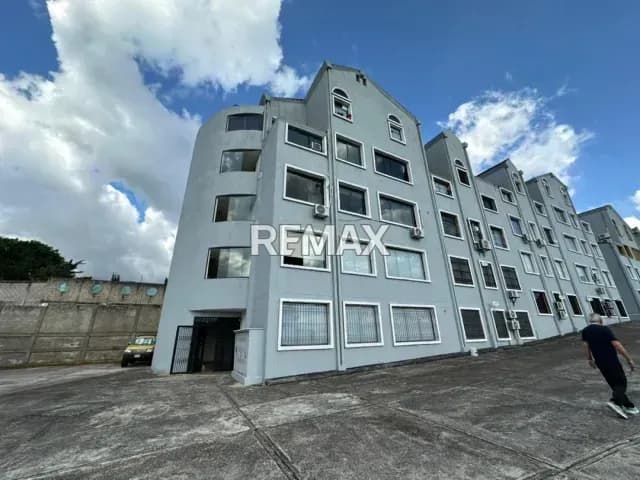 Apartamento en alquiler La Castellana, Buenaventura.