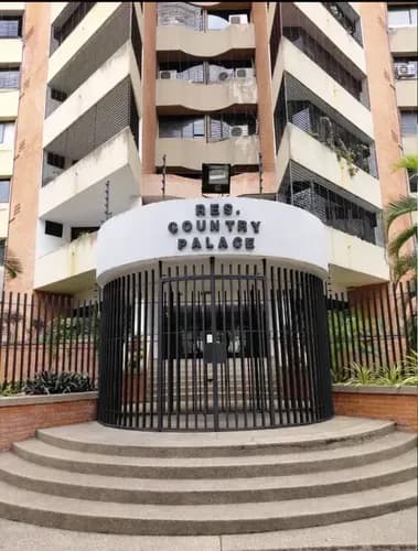 Ofrezco Apartamento En Ios Mangos Res Country Palece 130 Metros Cuadrados 3 Habitaciones 1 Habitación De Servicio 3 Baños 2 Puestos De Estacionamiento Piso 5 Gavip