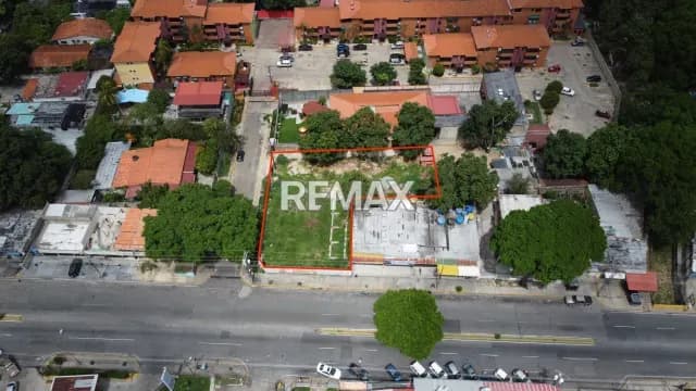 TERRENO EN EL LIMON AVENIDA UNIVERSIDAD