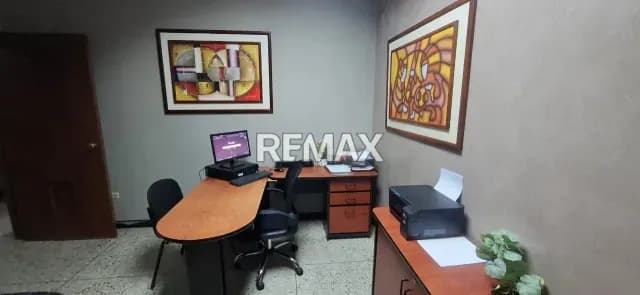 LOCAL COMERCIAL C.C VALLE ALTO