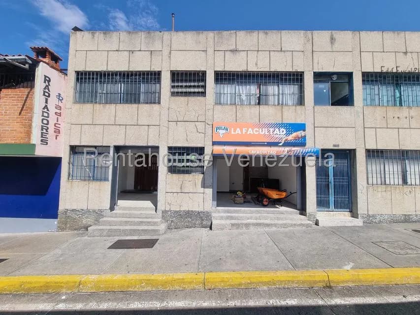 Comercial (Local Comercial) en Alquiler en Avenida 16 de Septiembre, Merida
