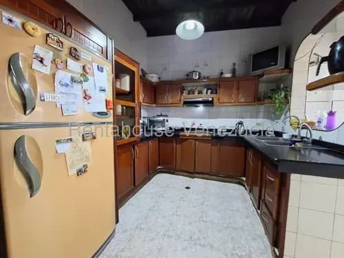 Marcos González Alquila Apartamento Amoblado Zona Centro Barquisimeto - Lara Cod: #26-10568