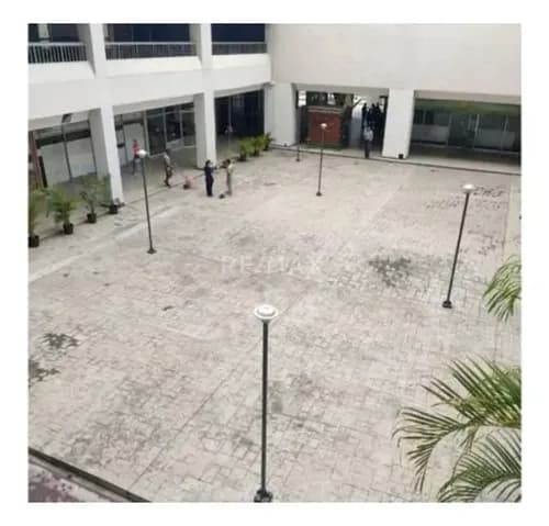 Alquiler Local Comercial 694m2 Y Altura 5,40m2 Los Chaguaramos