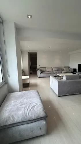 Apartamento En Alquiler La Castellana 120m2 / 2h-2b-1p Ep
