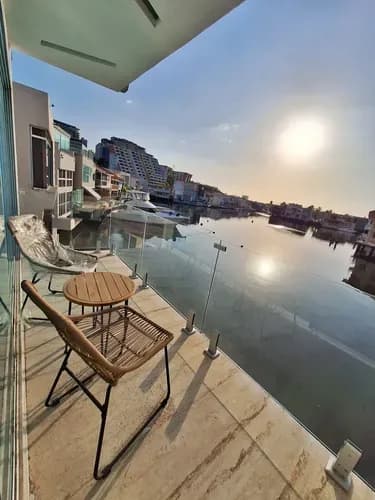 Casas Bote B