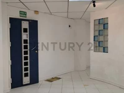 Oportunidad para Alquilar Oficina en la Torre Ejecutiva 4av de Prebo