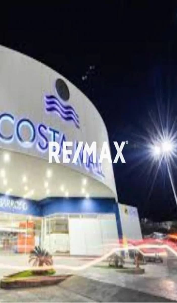 Local comercial en el Centro Comercial Costa Mall Cabimas