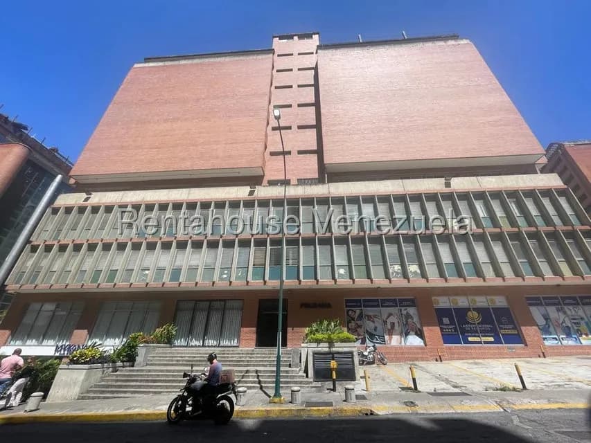 Comercial (Oficina) en Alquiler en El Rosal, Distrito Metropolitano