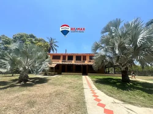 En Venta Terreno De 5038 M2 Con Hermosa Casa En Granjas El Tuque