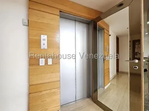 Apartamento Ph En Venta En Colinas De Valle Arriba Mls #26-9966